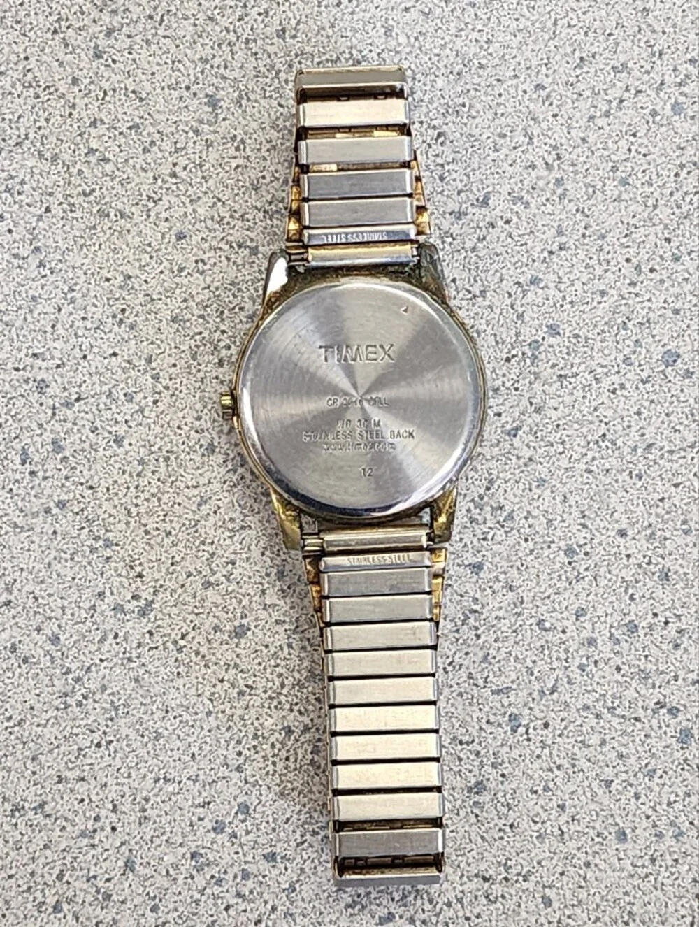 Vintage Timex Indiglo Easy Reader Watch Gold Tone Date Stretch Expansion Band